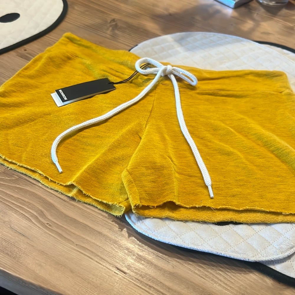 MONROW ~ Supersoft Vintage Shorts ~ mustard yellow! Medium!!!